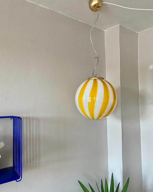 Murano loftslampe i amber gul med vertikale striber i 30 cm