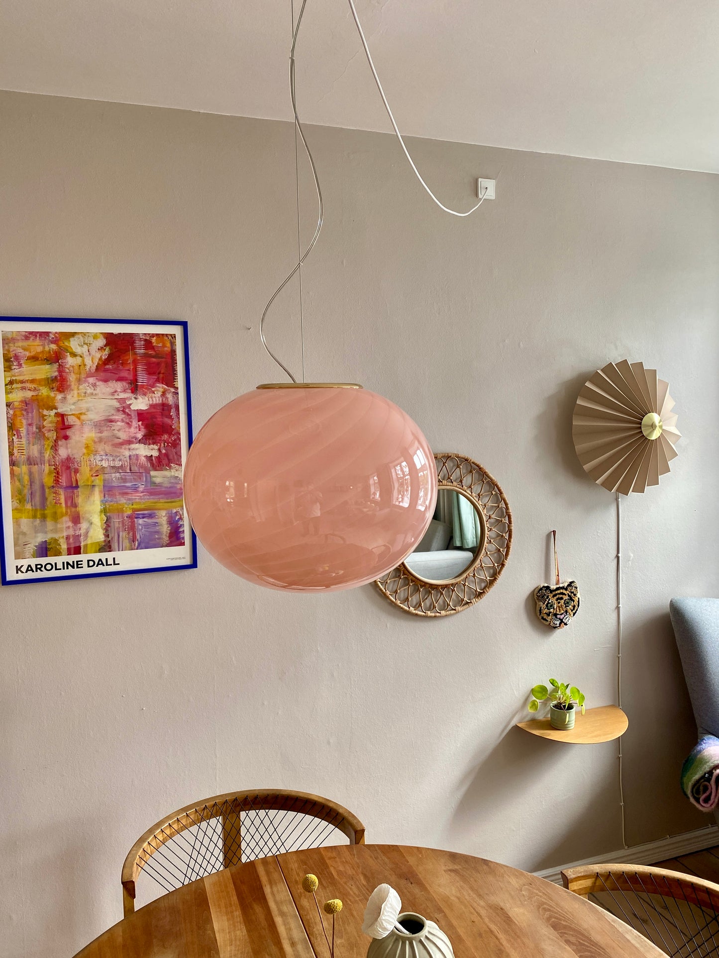 Oval Murano loftslampe i pink bubblegum med swirl rigadin 40 cm