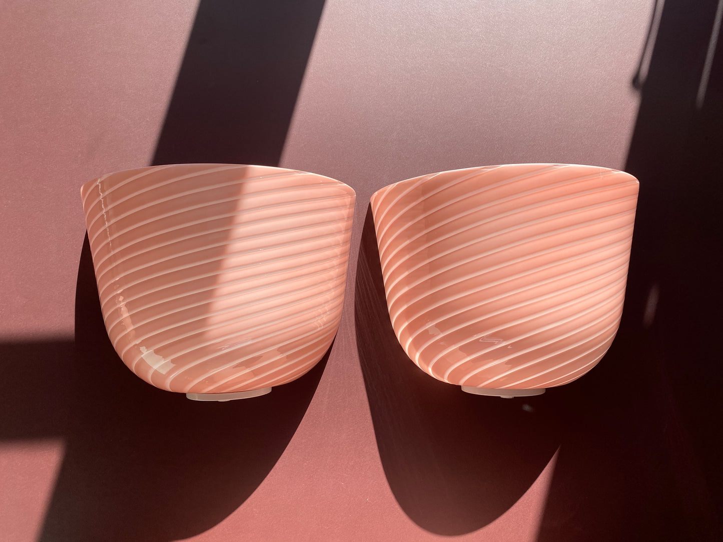 Vintage Murano væglampe i peach swirl