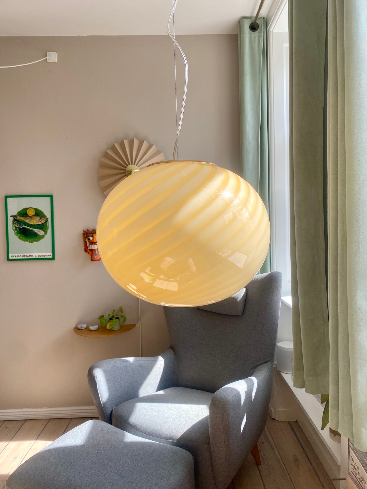 Oval Murano loftslampe i gul swirl rigadin 40 cm