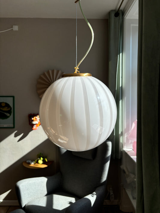 Murano loftslampe med beige vertikale striber i 30 cm