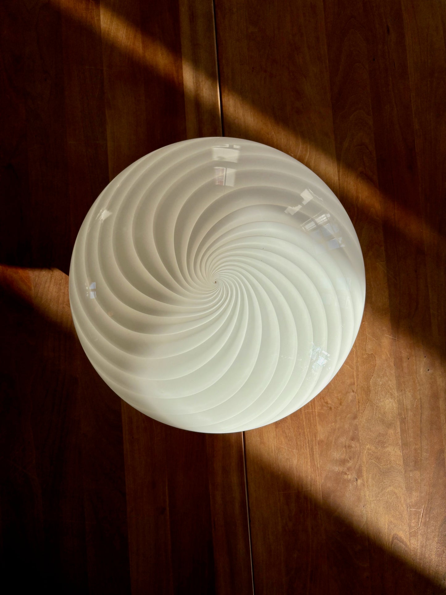 Vintage Murano plafond i hvid med swirl 40 cm