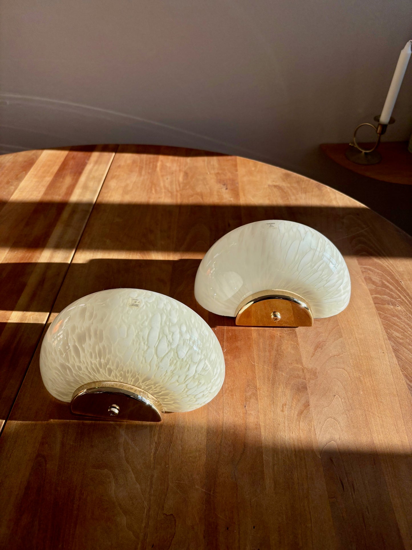 Vintage Murano muslinge væglampe i hvid med hvid perlemor