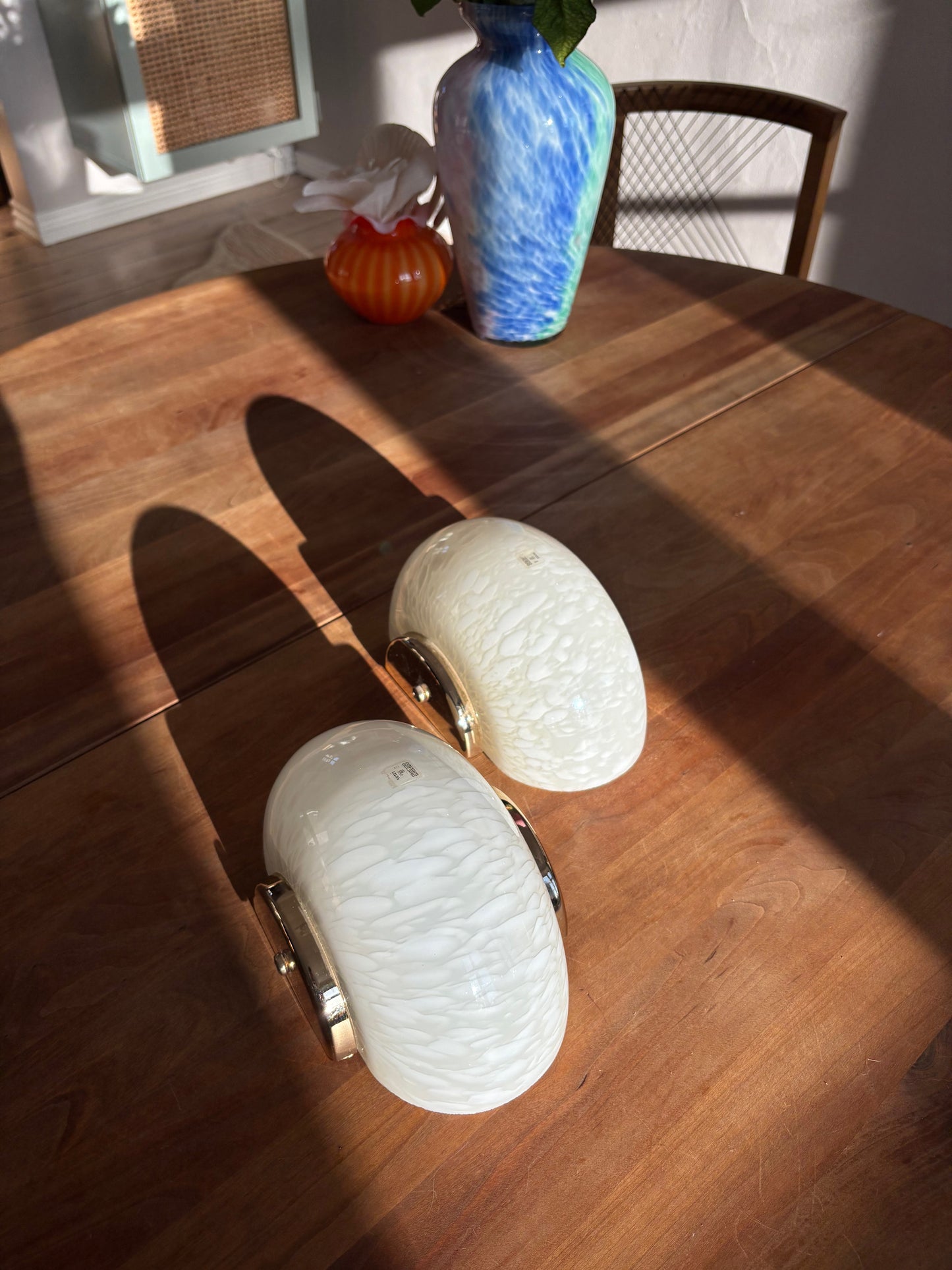 Vintage Murano muslinge væglampe i hvid med hvid perlemor