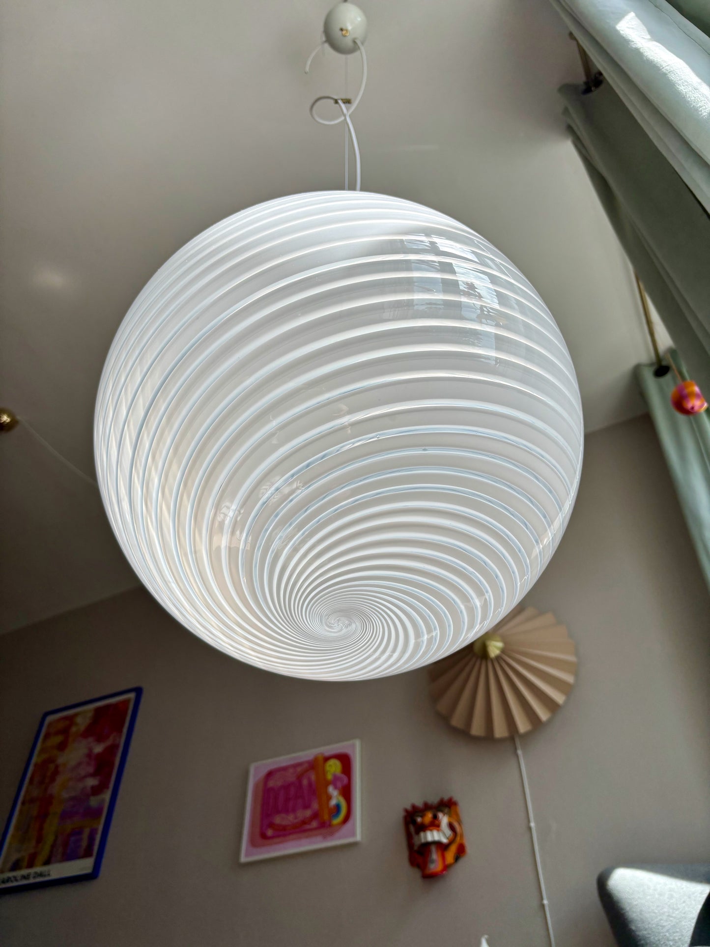 Vintage Murano pendel rund med hvidt swirl 40 cm