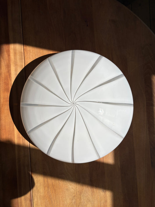 Vintage Murano plafond 37 cm hvid med vertikale striber