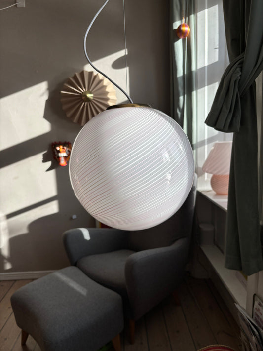 Vintage Murano loftslampe hvid med lyserødt og hvidt swirl 35 cm