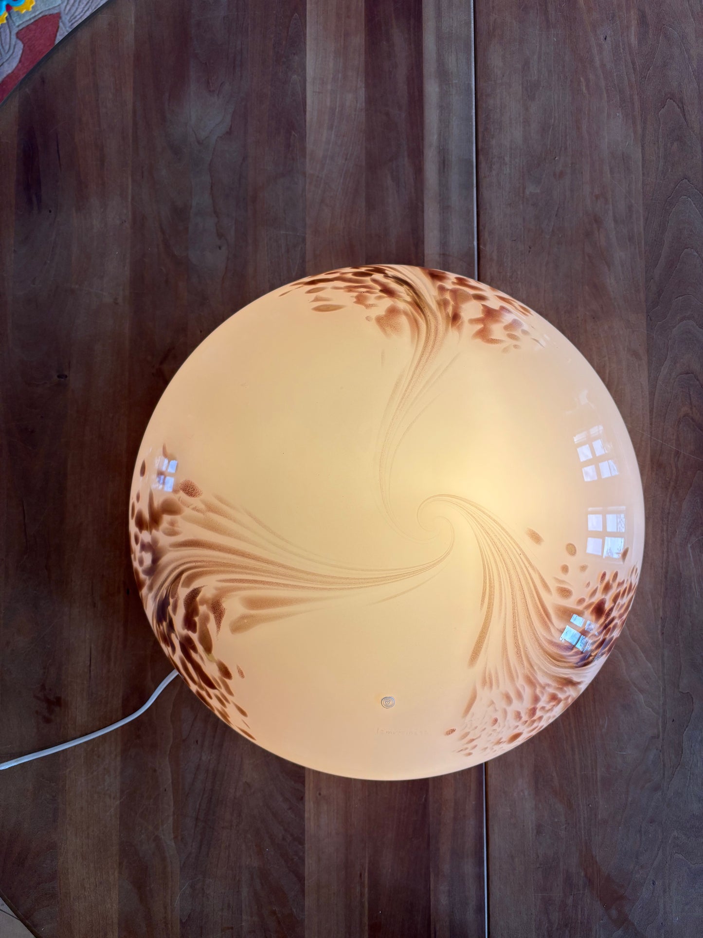 Kæmpe vintage Murano plafond "La Murrina" i cremegul med rødt mønster 45 cm