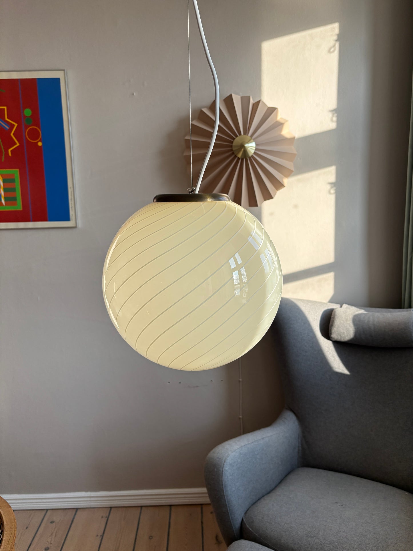 Vintage Murano loftslampe i cremegul med hvidt swirl 30 cm