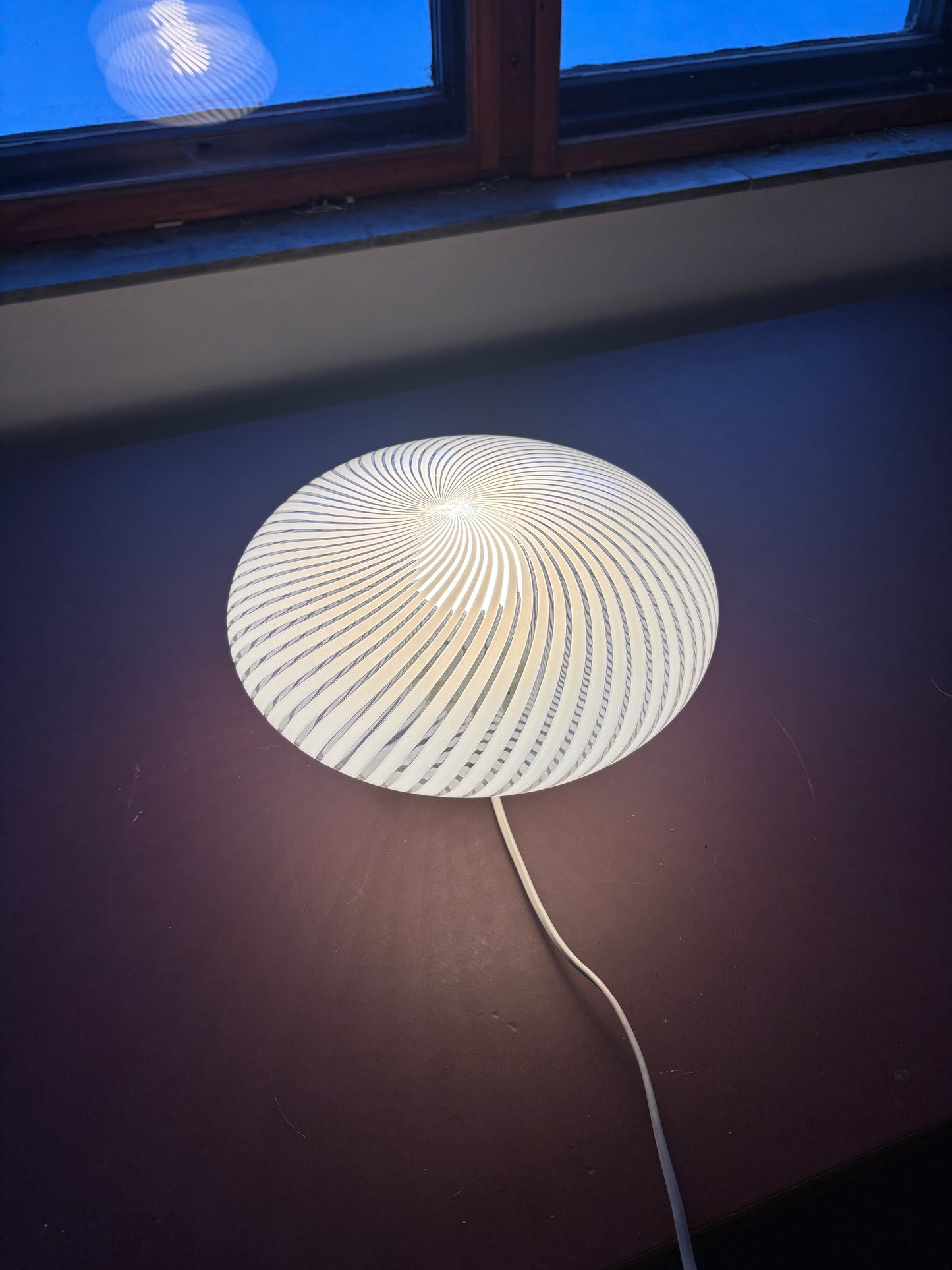 Vintage Murano plafond med hvidt transperant swirl 30 cm