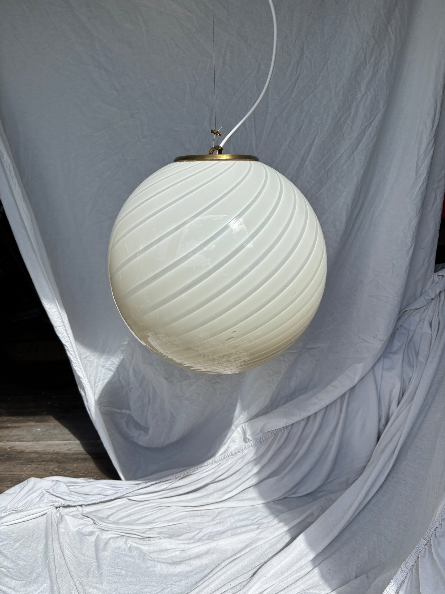 Vintage Murano pendel i cremegult swirl 40 cm