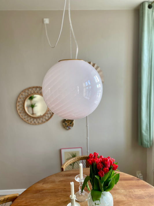 Murano loftslampe i lysrerødt swirl 40 cm