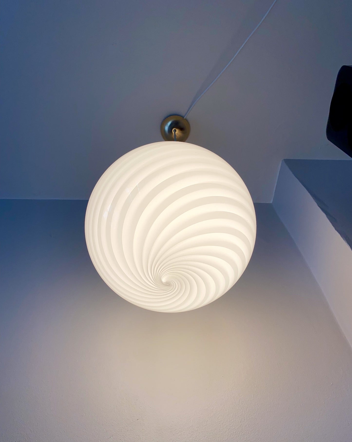 Murano loftslampe i hvid swirl rigadin 30 cm