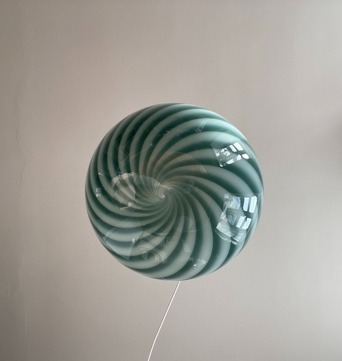 Oval Murano loftslampe i grøn swirl rigadin 40 cm