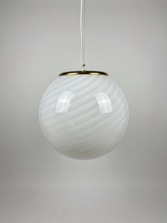 Vintage Murano pendel rundt med hvidt swirl 35 cm