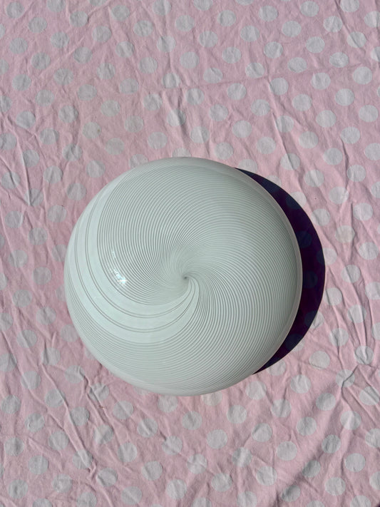 Vintage Murano plafond i hvid opalglas med sirligt hvidt swirl 40 cm