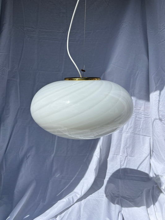 Vintage Murano pendel flad oval med hvid swirl 40 cm
