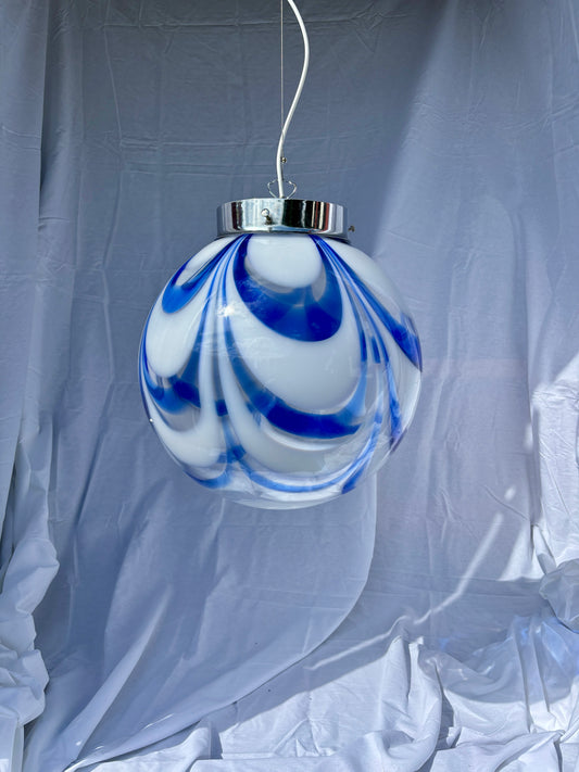 Vintage Murano pendel blåt og hvidt mønster 40 cm
