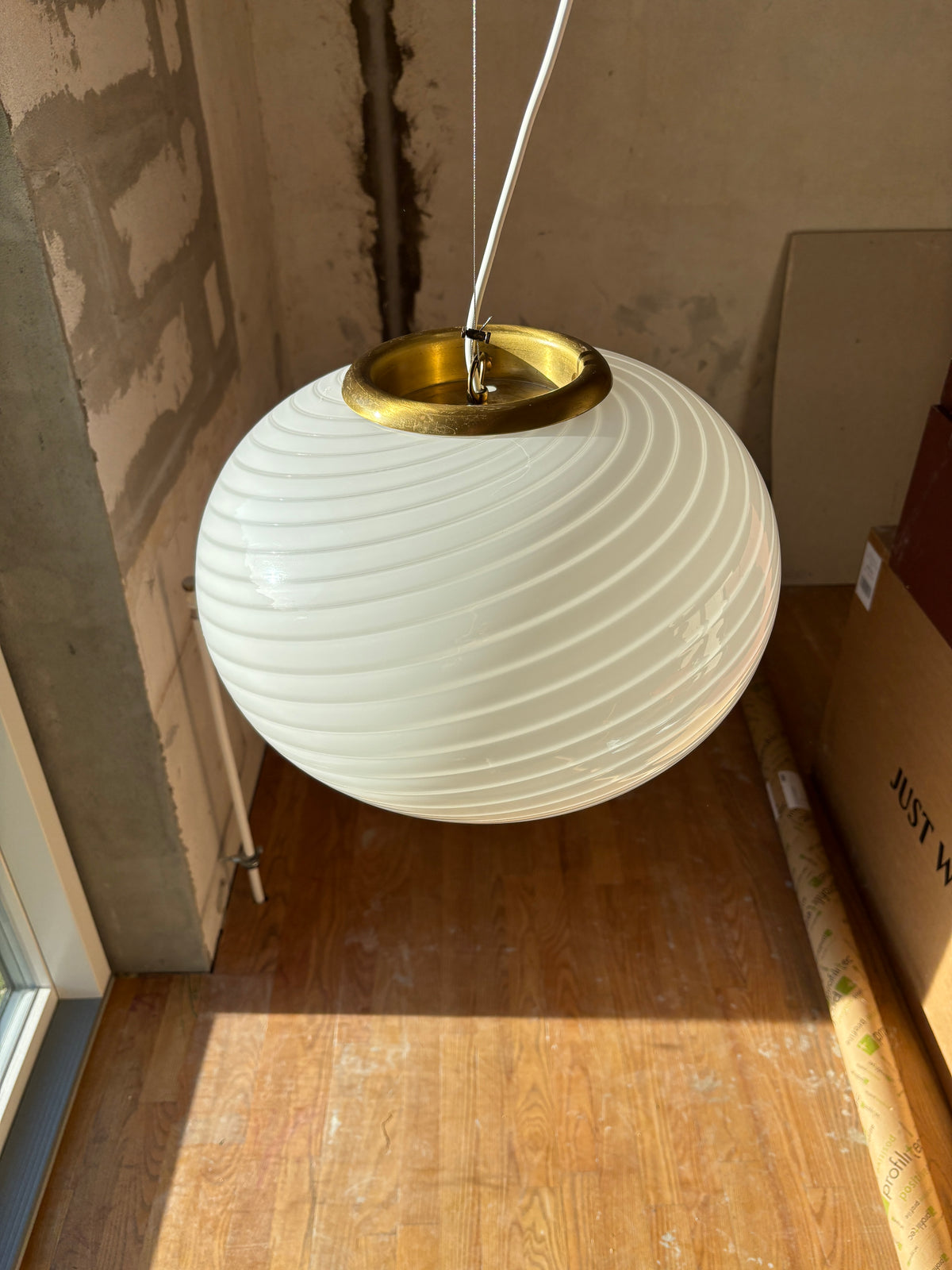 Vintage oval Effetre Murano loftslampe hvid swirl 40 cm