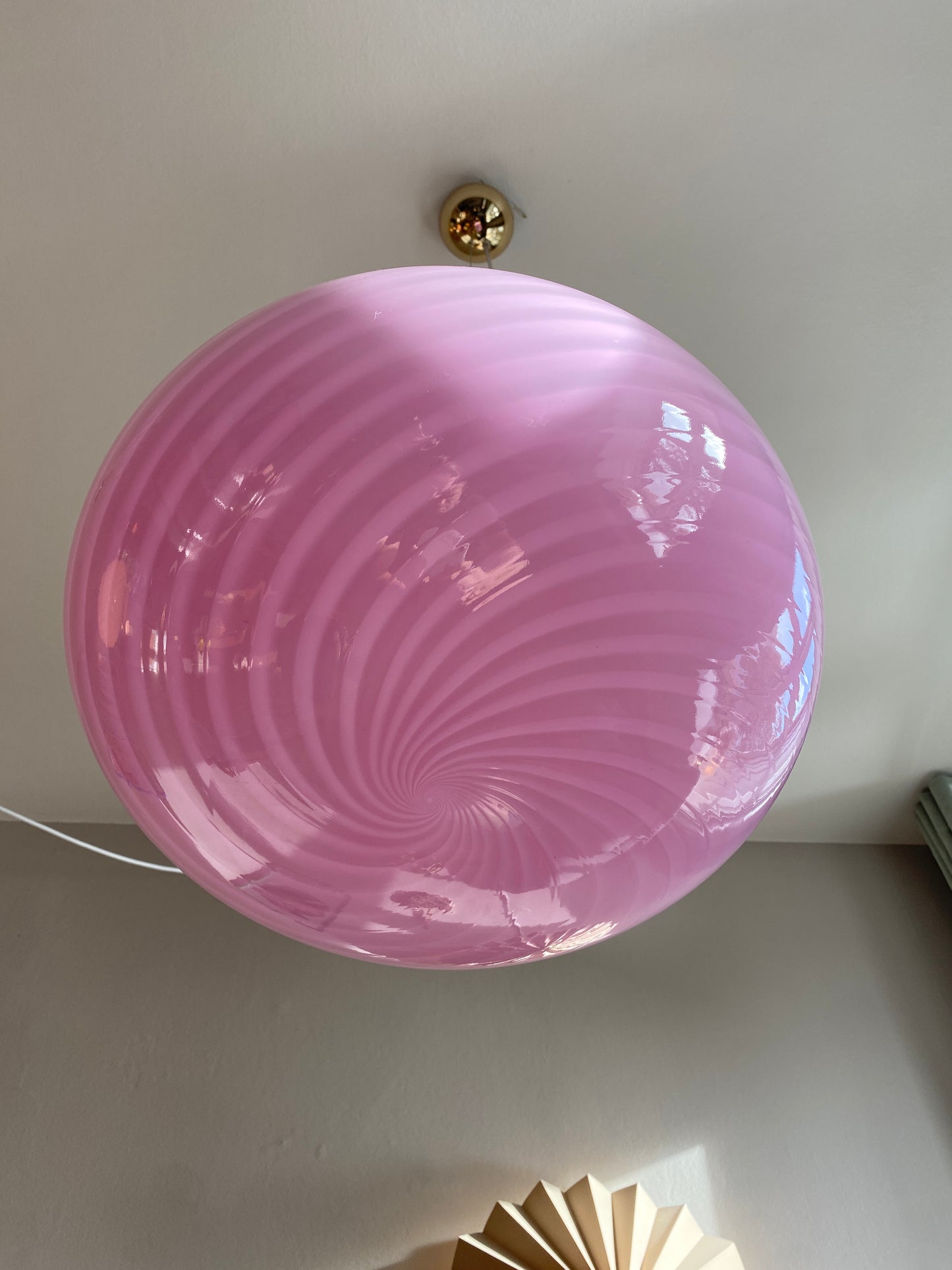 Vintage Murano loftslampe i oval med pink swirl rigadin 40 cm