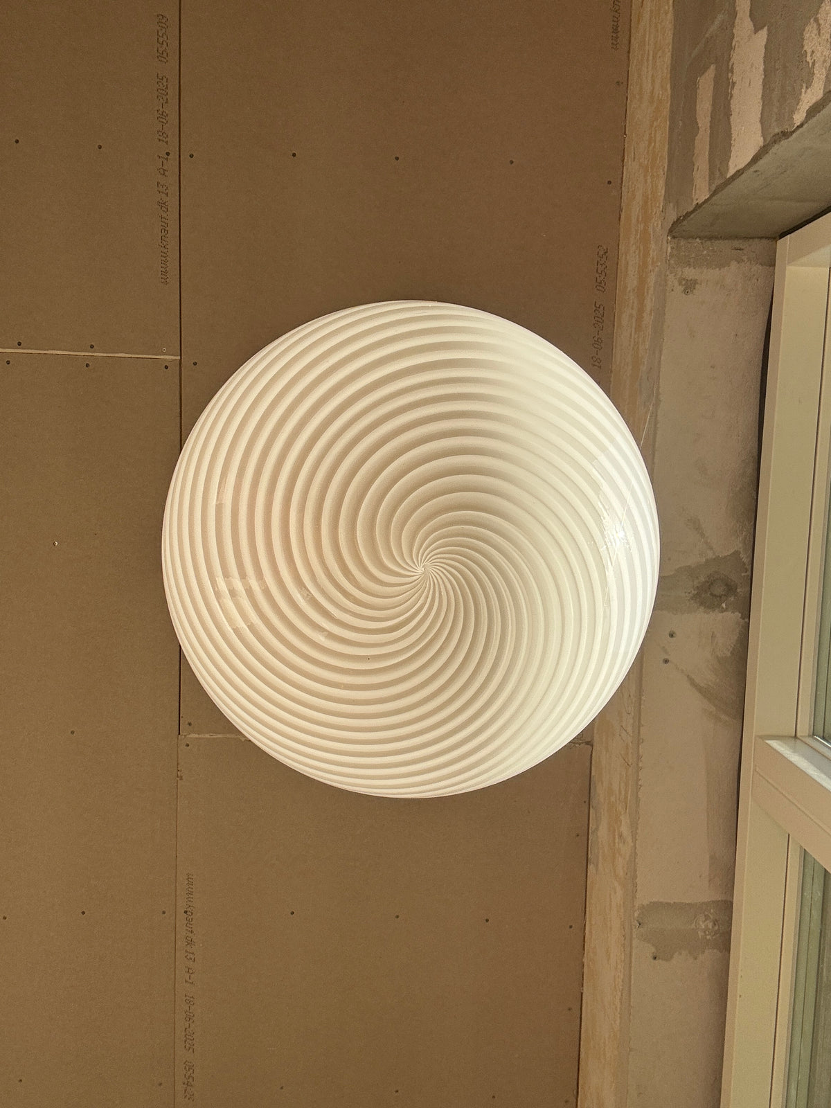 Vintage Murano pendel med hvid swirl 40 cm