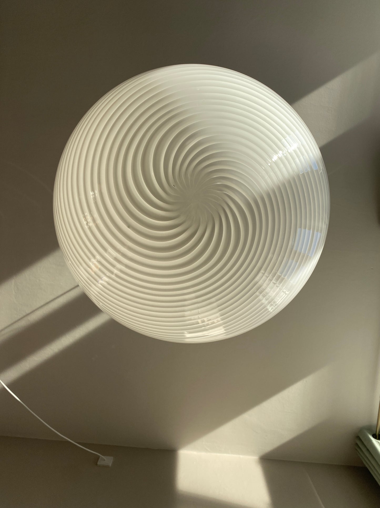 Vintage kæmpe Murano loftslampe i hvid swirl 50 cm