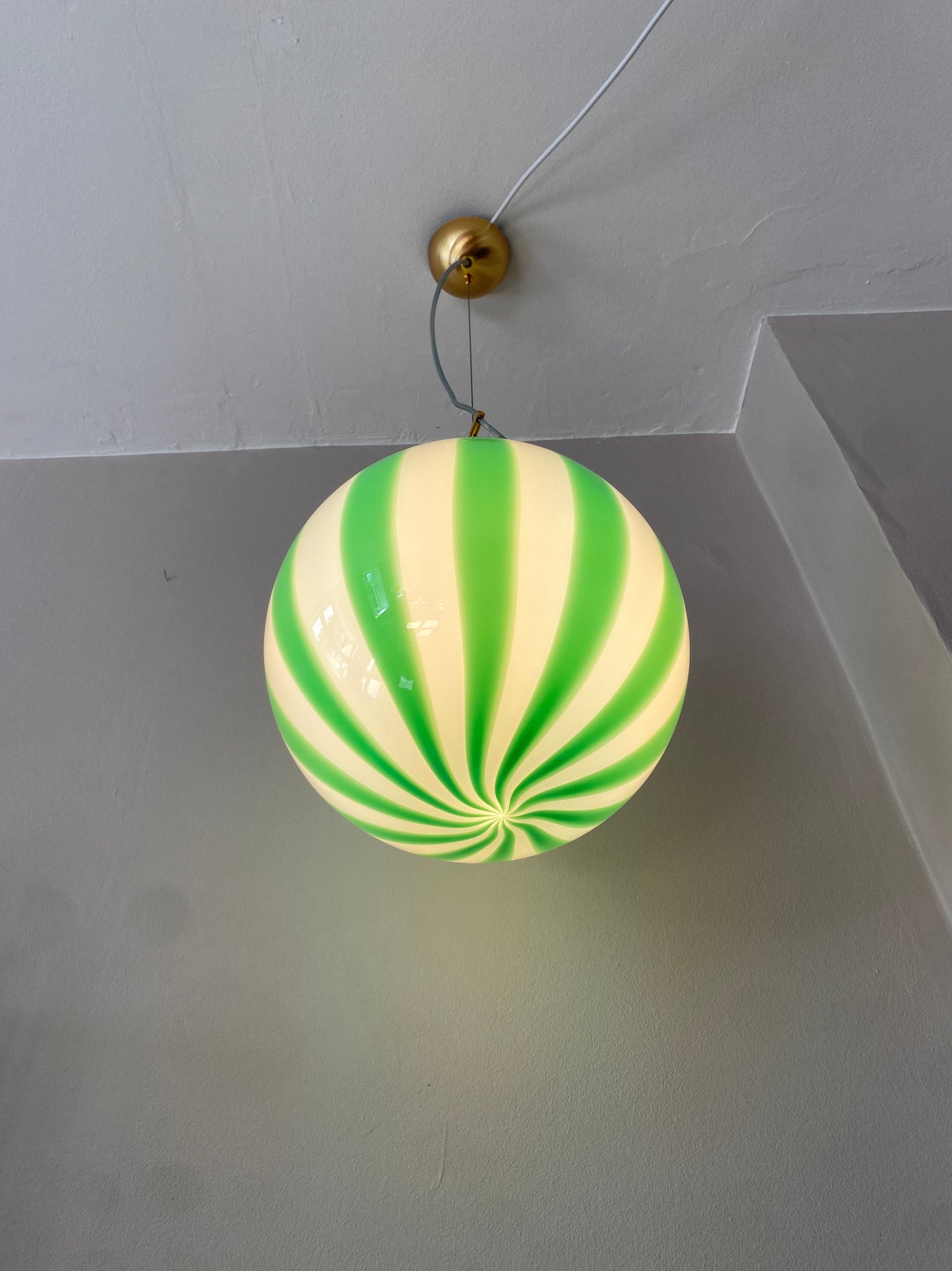 Murano loftslampe med grønne vertikale striber i 30 cm