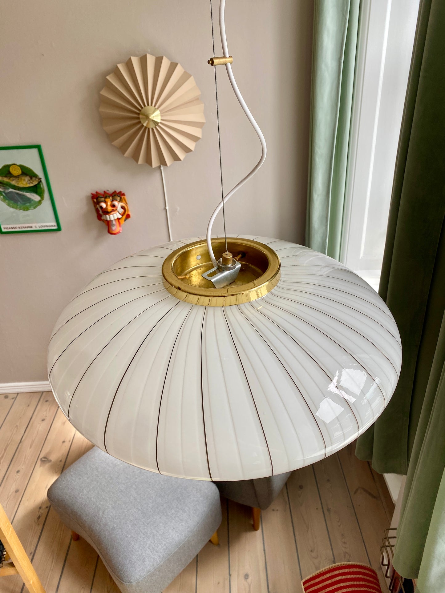 Vintage Murano loftslampe med hvidt og mørkt mønster i 50 cm