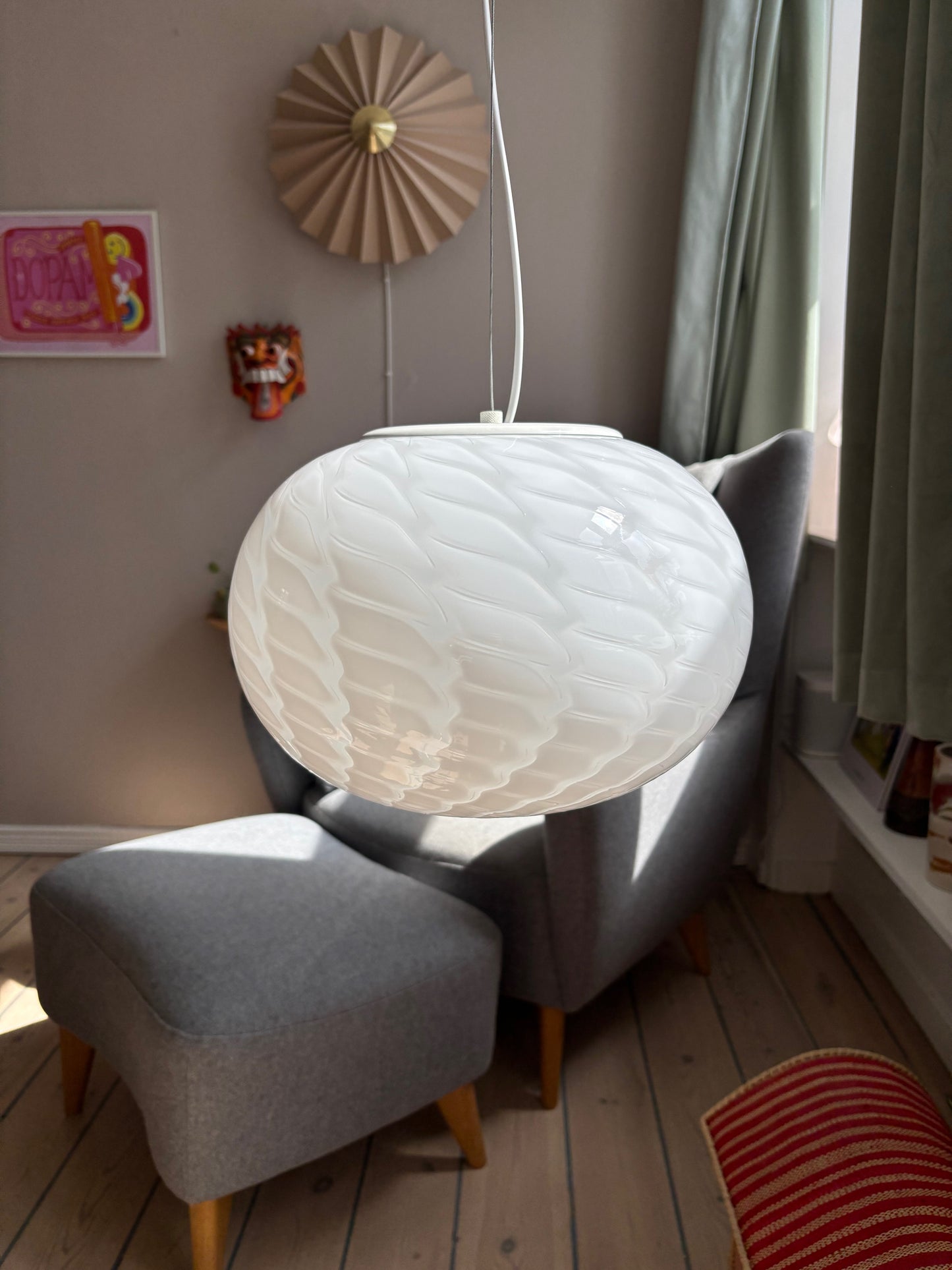 Vintage De Majo Murano loftslampe med peacock mønster ca 35 cm