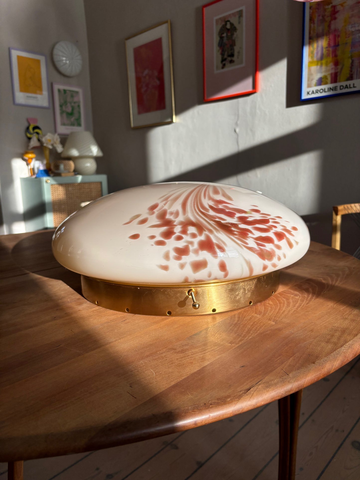 Kæmpe vintage Murano plafond "La Murrina" i cremegul med rødt mønster 45 cm