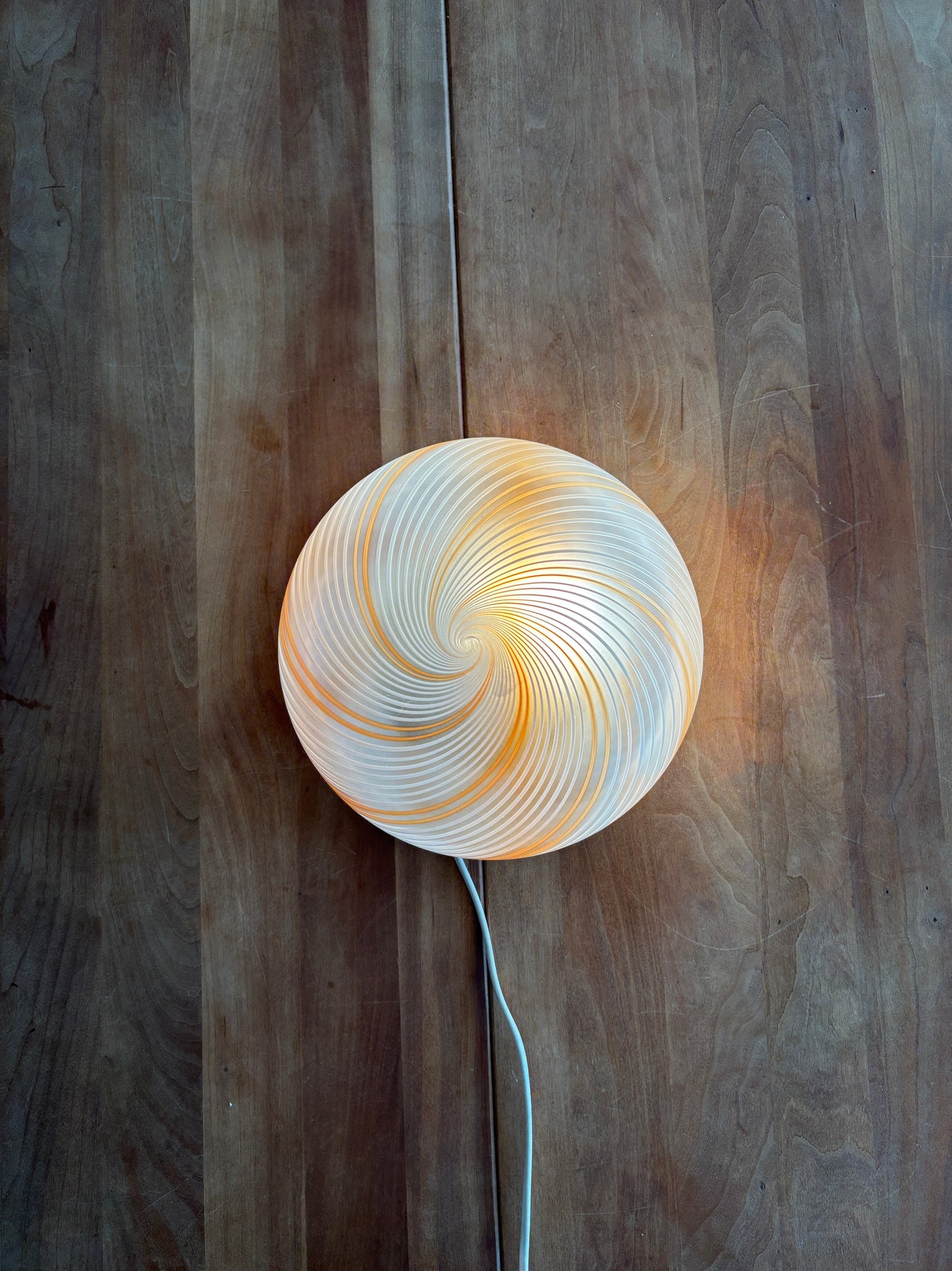 Vintage Murano plafond med hvidt og brunt swirl 23 cm