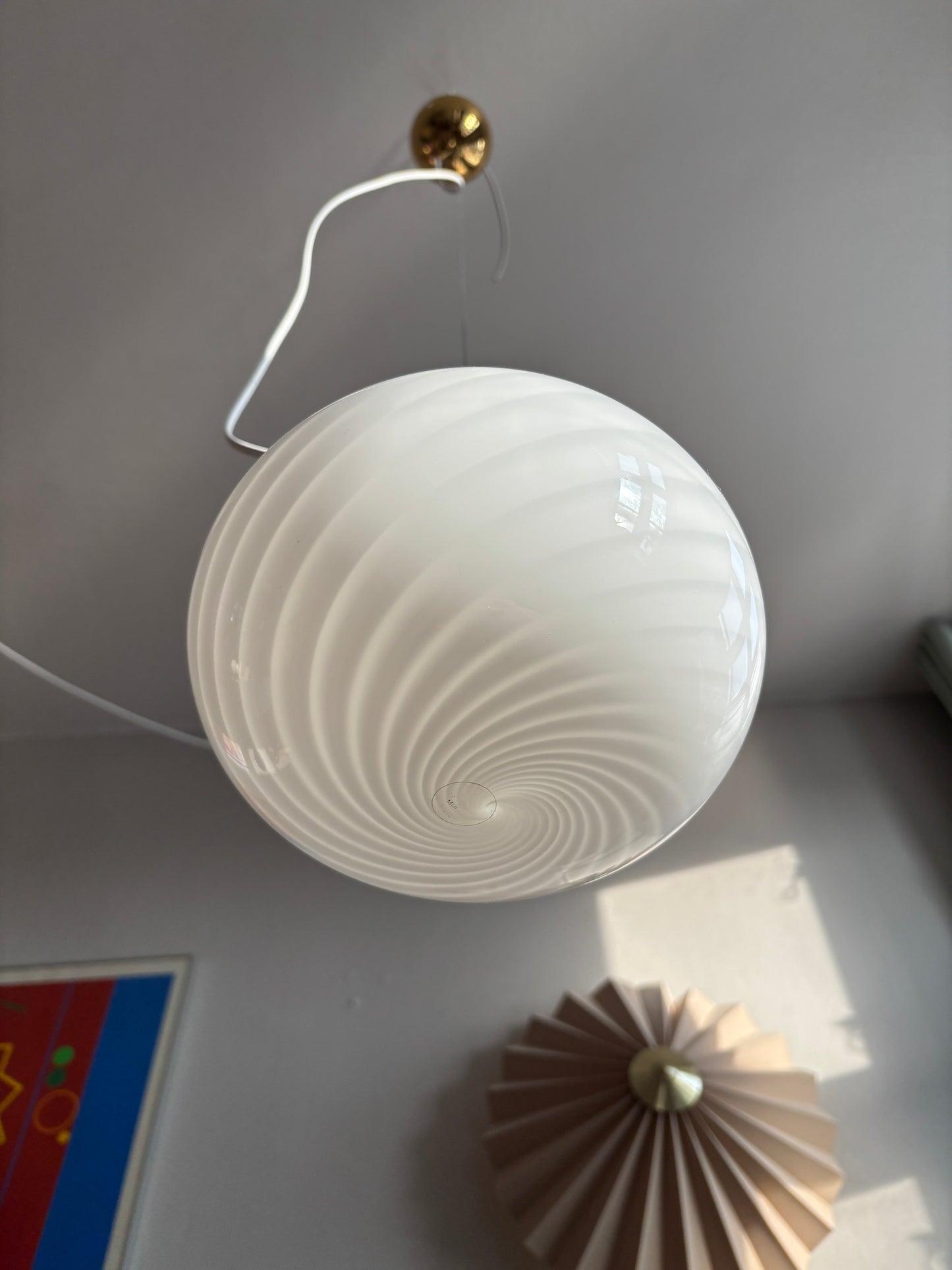 Vintage Murano pendel oval med hvidt swirl 22 cm