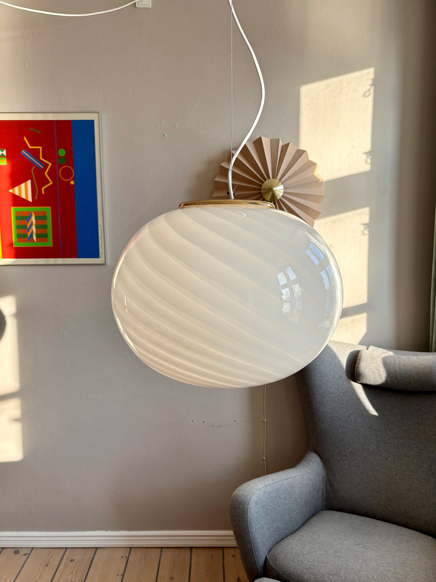 Vintage oval Murano pendel i hvid swirl 45 cm