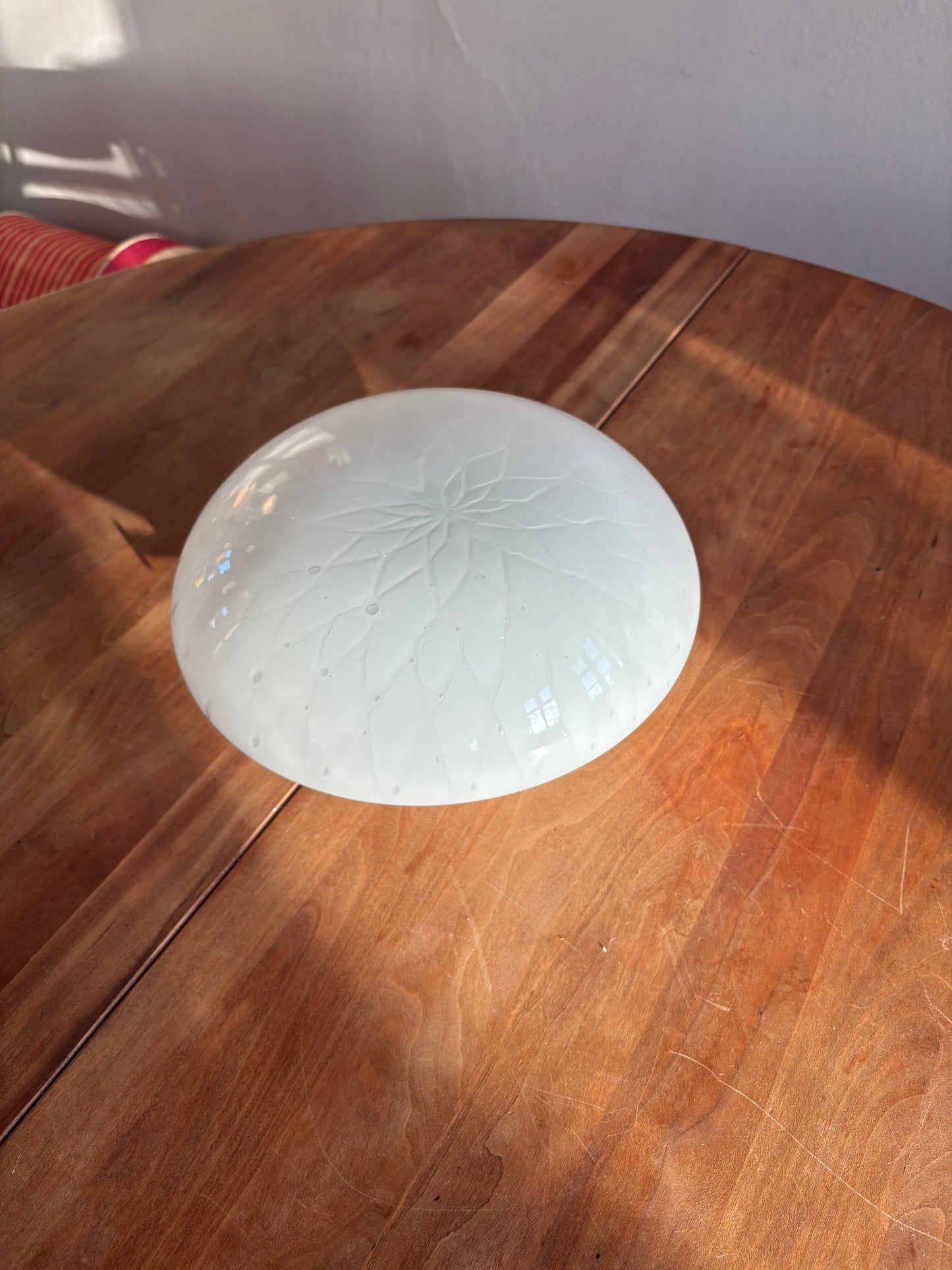 Vintage Murano plafond med hvidt blomster mønster 30 cm