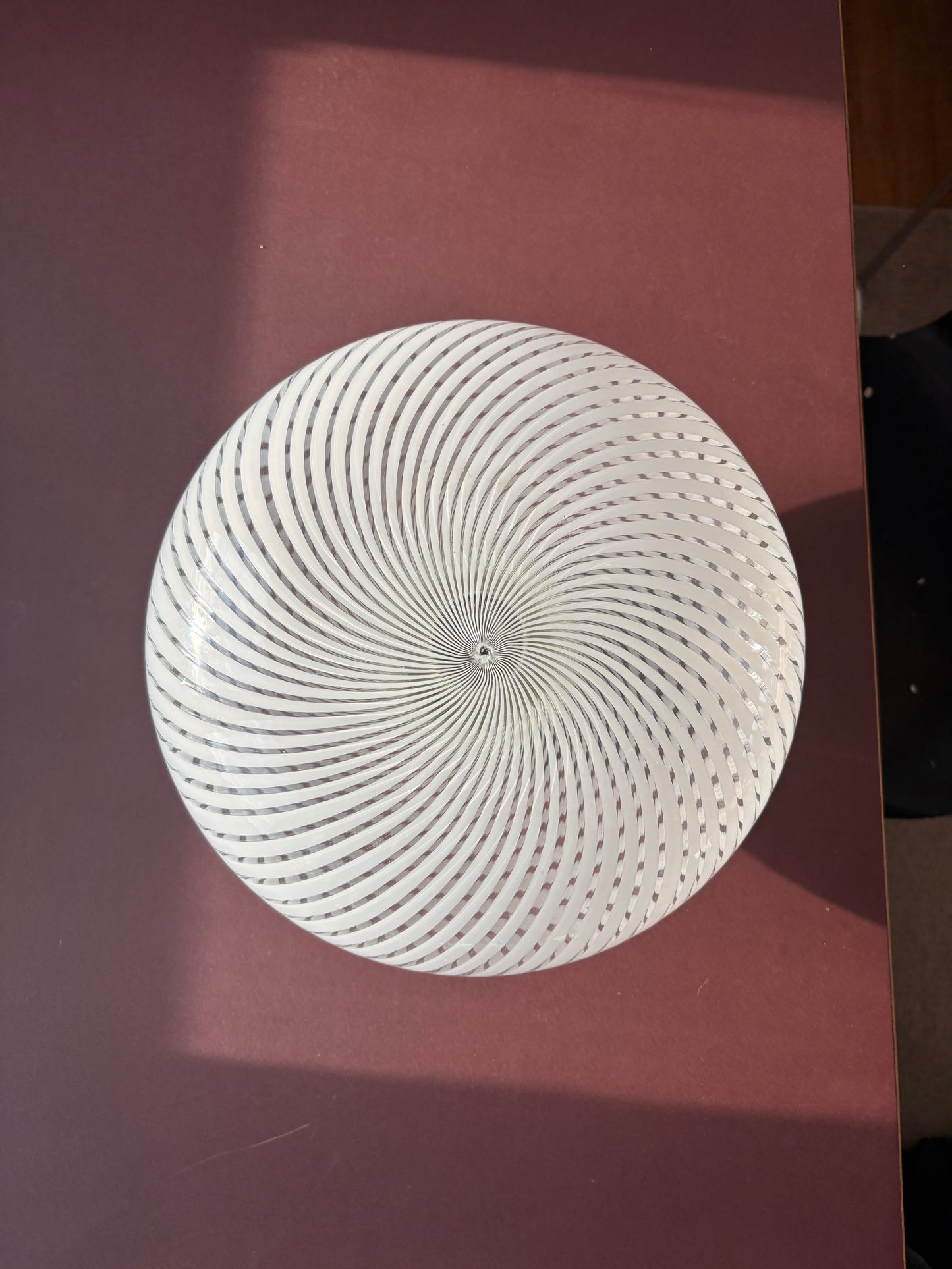 Vintage Murano plafond med hvidt transperant swirl 30 cm