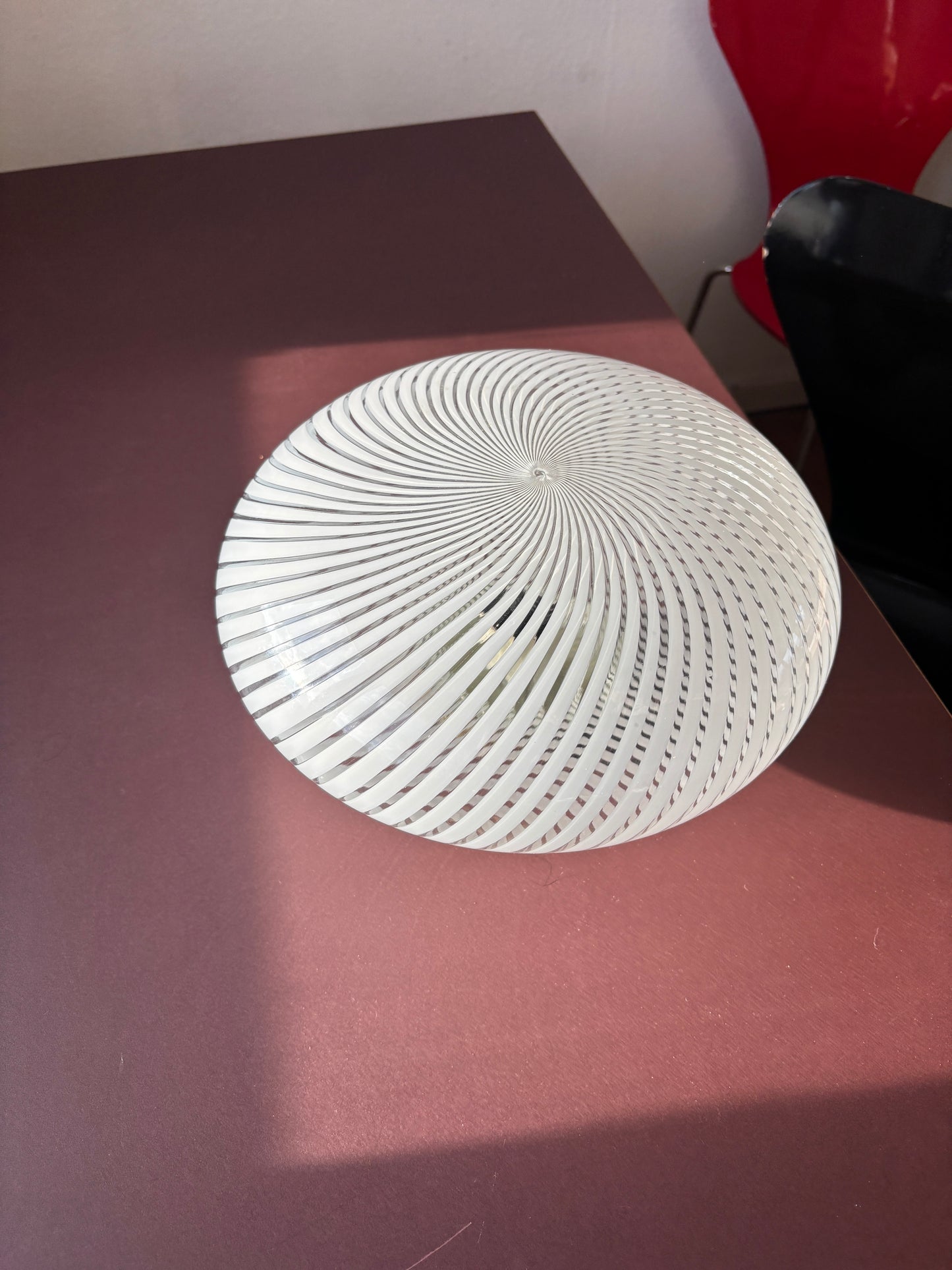 Vintage Murano plafond med hvidt transperant swirl 30 cm