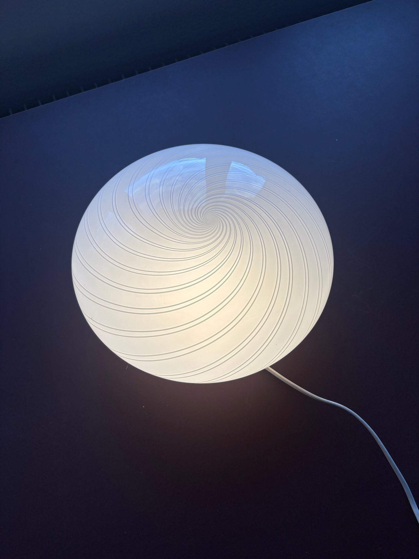 Vintage Murano plafond cremehvid med hvidt dobbeltswirl 30 cm