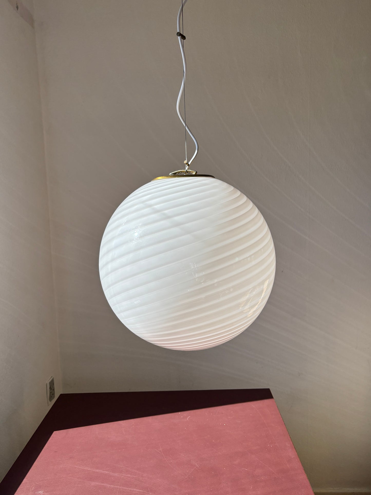 Vintage Murano pendel i lyserødt swirl 40 cm