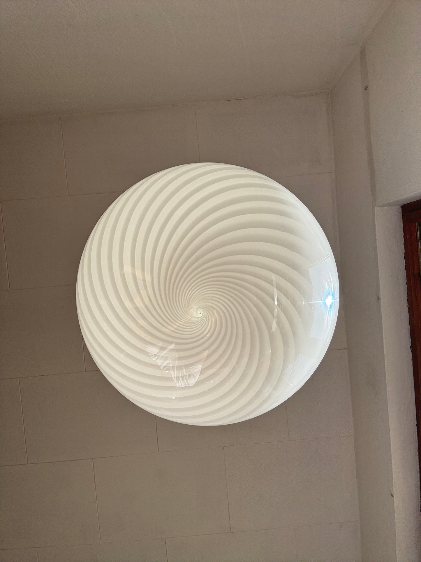 Vintage Murano pendel rund med hvidt swirl 40 cm