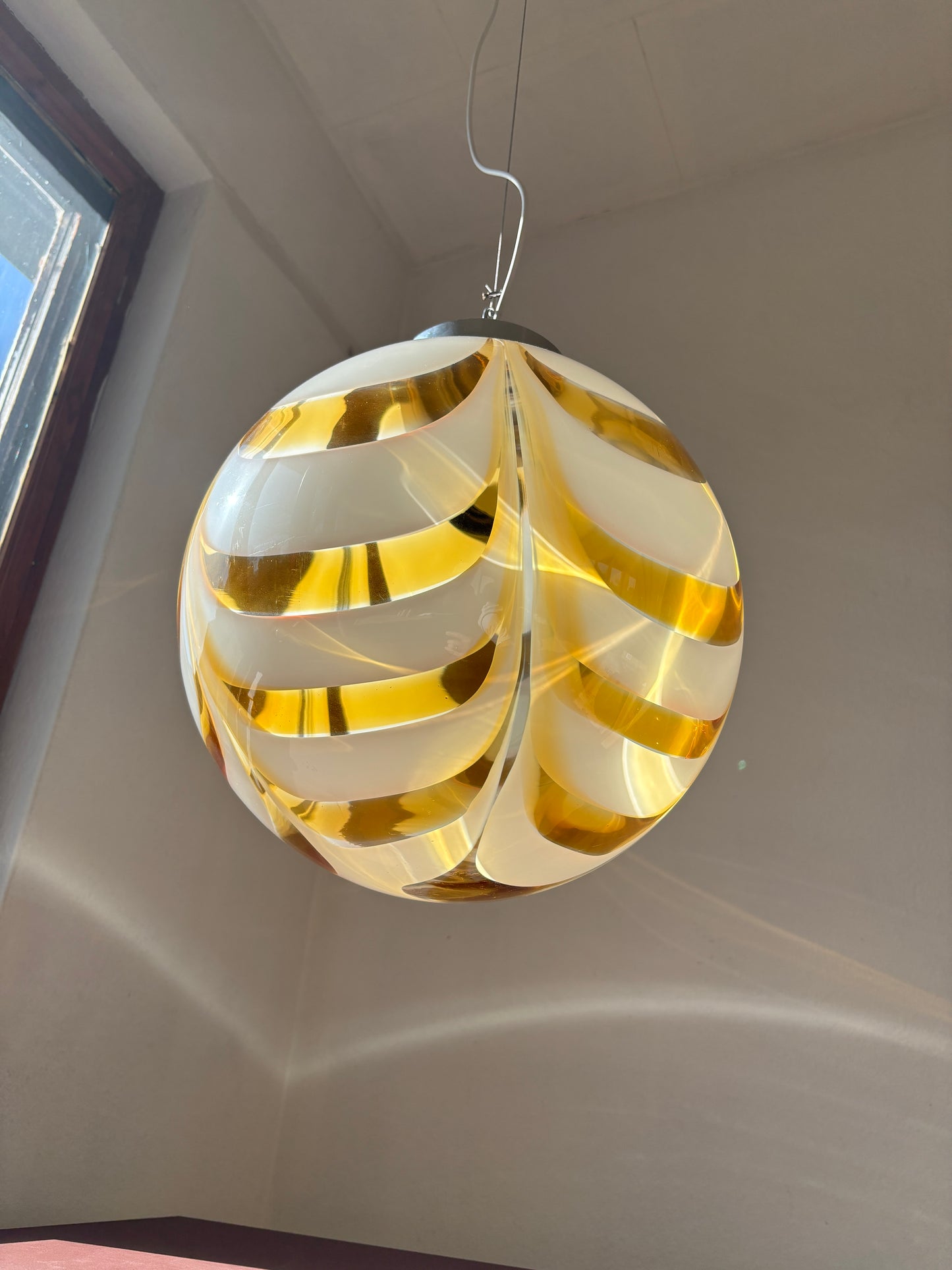 Vintage Murano pendel orange og hvidt mønster 40 cm