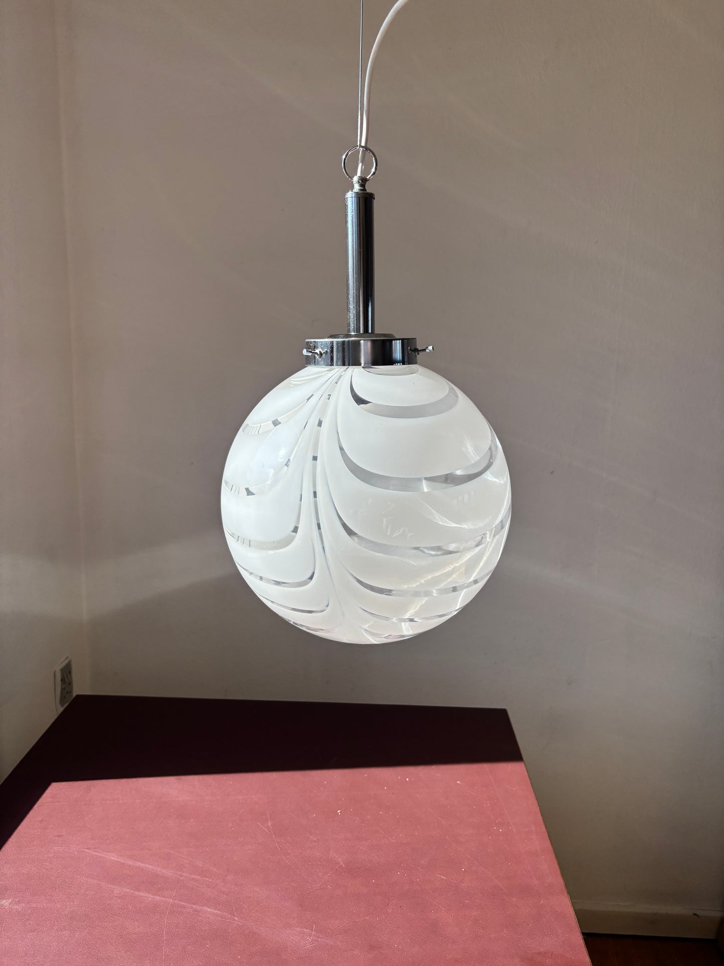 Vintage Murano pendel klart og hvidt mønster 30 cm