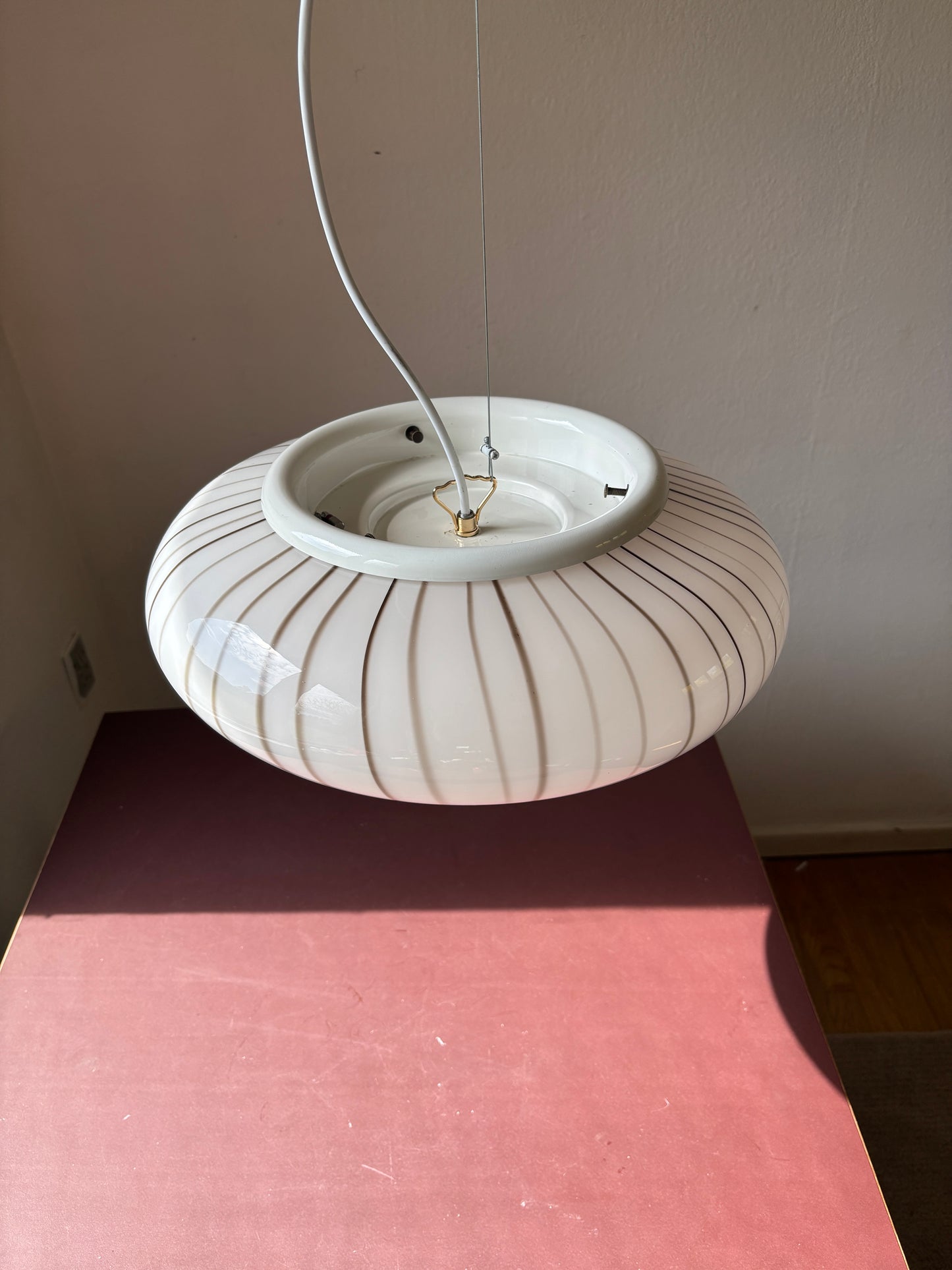 Vintage Murano pendel oval med brune striber 40 cm
