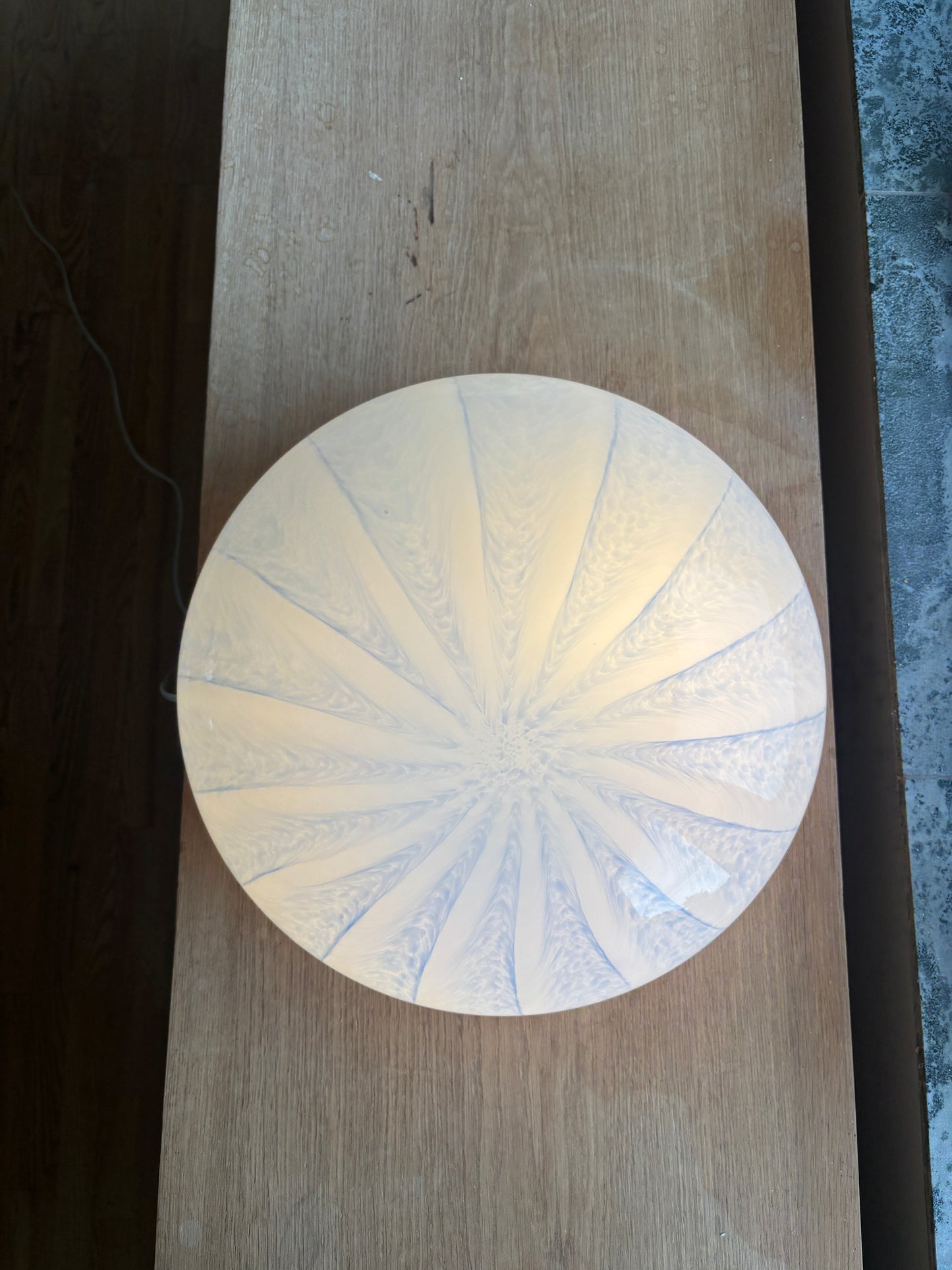 Vintage Murano plafond i et blåt tulipan mønster 45 cm