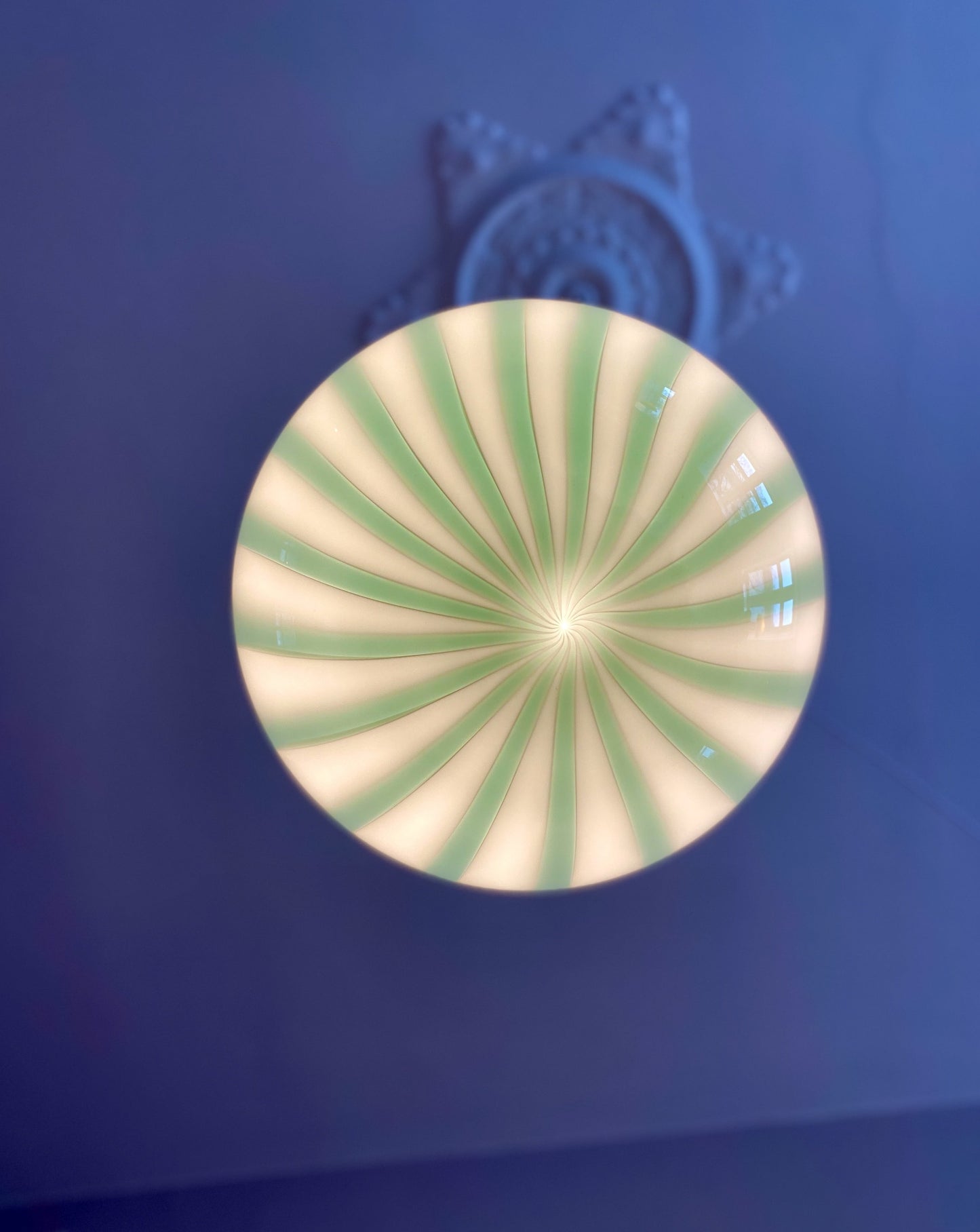 Murano loftslampe med grøn vertikal rigadin 40 cm